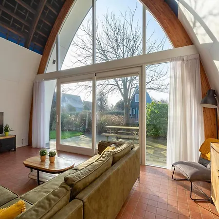 Hébergement de vacances Lovely For 8 Persons With Hot Tub Groote Keeten