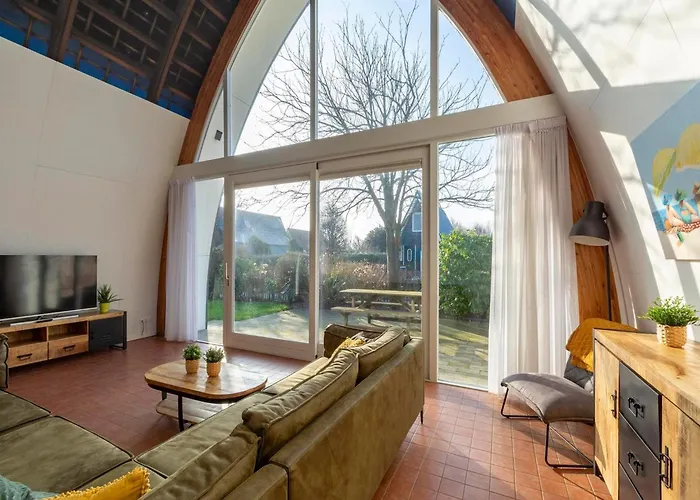 בית נופש Coastal With Jacuzzi חרוטה קייטן