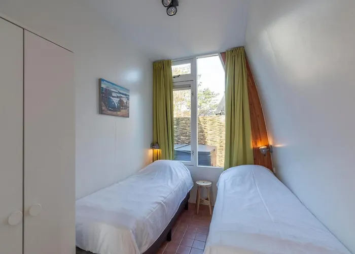 Coastal With Jacuzzi * חרוטה קייטן