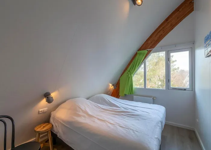 Coastal With Jacuzzi בית נופש